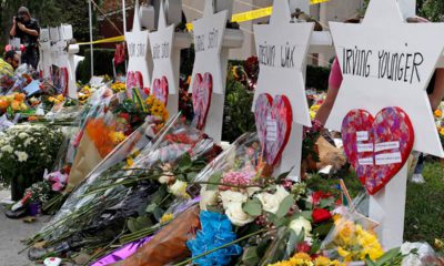 Photo of memorials outside the Tree of Life Synagogue