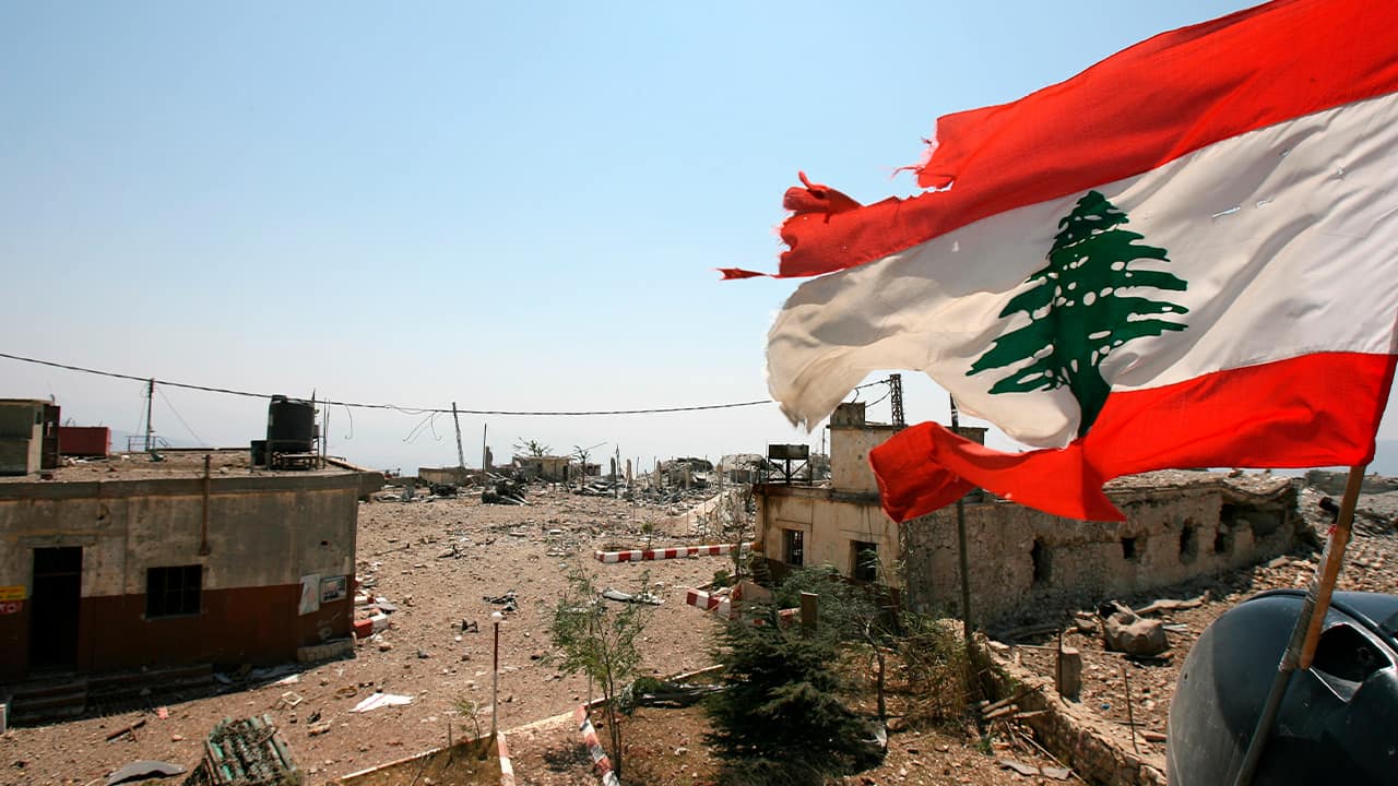 Photo of a Lebanese flag in Khiam, Lebanon